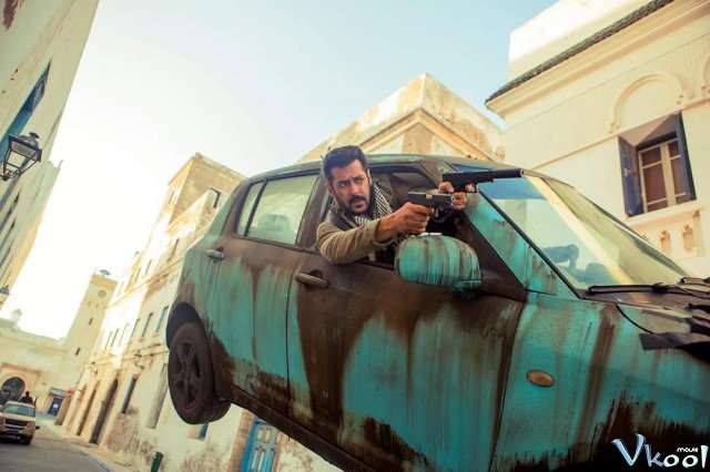 Xem Phim Điệp Viên Tiger 2 - Tiger Zinda Hai - Vkool.TV - Ảnh 4
