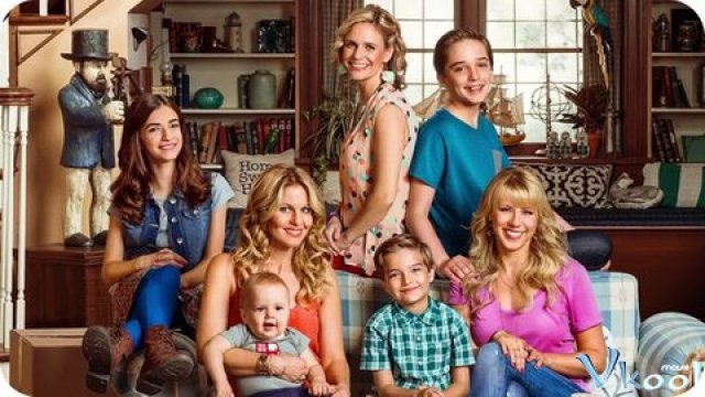 Xem Phim Gia Đình Fuller Phần 1 - Fuller House Season 1 - Vkool.TV - Ảnh 1