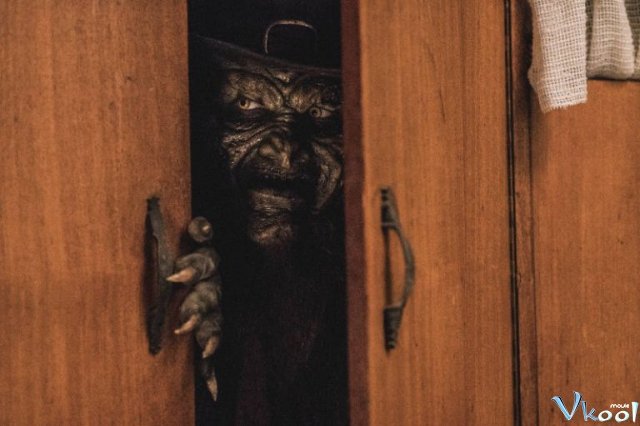 Xem Phim Quỷ Lùn Hồi Sinh - Leprechaun Returns - Vkool.TV - Ảnh 4