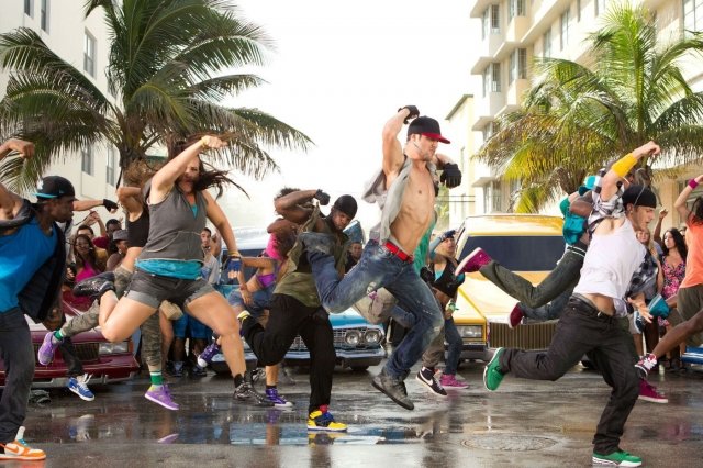 Xem Phim Vũ Điệu Đường Phố 4 - Step Up 4, Step Up: Revolution - Vkool.TV - Ảnh 4