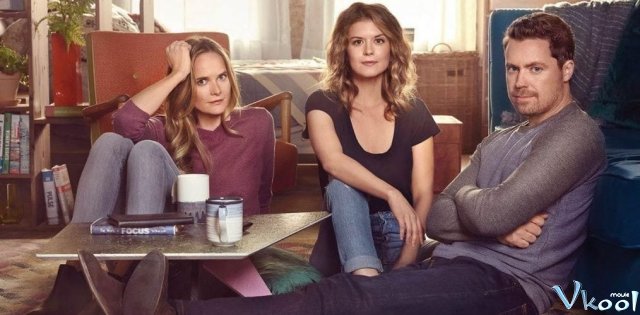 Xem Phim Anh, Em, Cô Ấy Phần 5 - You Me Her Season 5 - Vkool.TV - Ảnh 1