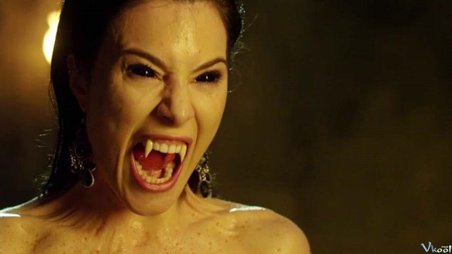 Xem Phim Bóng Đêm Kinh Hoàng 2 - Fright Night 2: New Blood - Vkool.TV - Ảnh 3