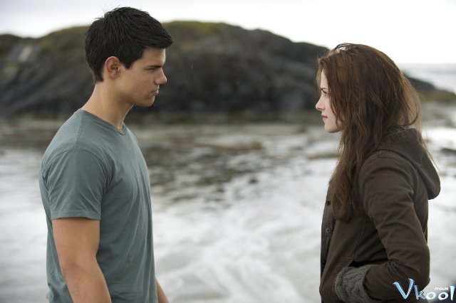 Xem Phim Trăng Non - The Twilight Saga: New Moon - Vkool.TV - Ảnh 5