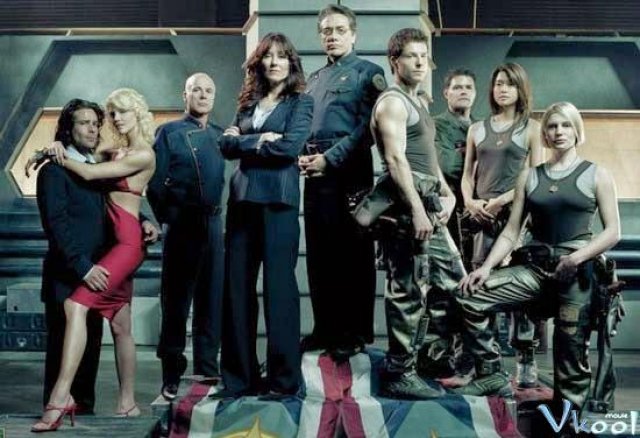 Xem Phim Tử Chiến Liên Hành Tinh 1 - Battlestar Galactica Season 1 - Vkool.TV - Ảnh 1