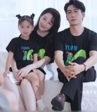 Phim Không Ai Trên Thế Giới Giống Cô Ấy